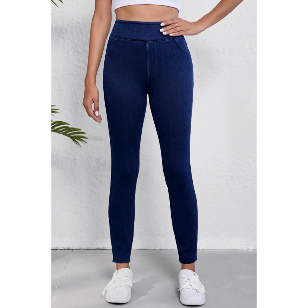 Dark Wash Jegging